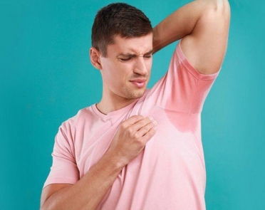 علت تعریق زیاد چیست؟